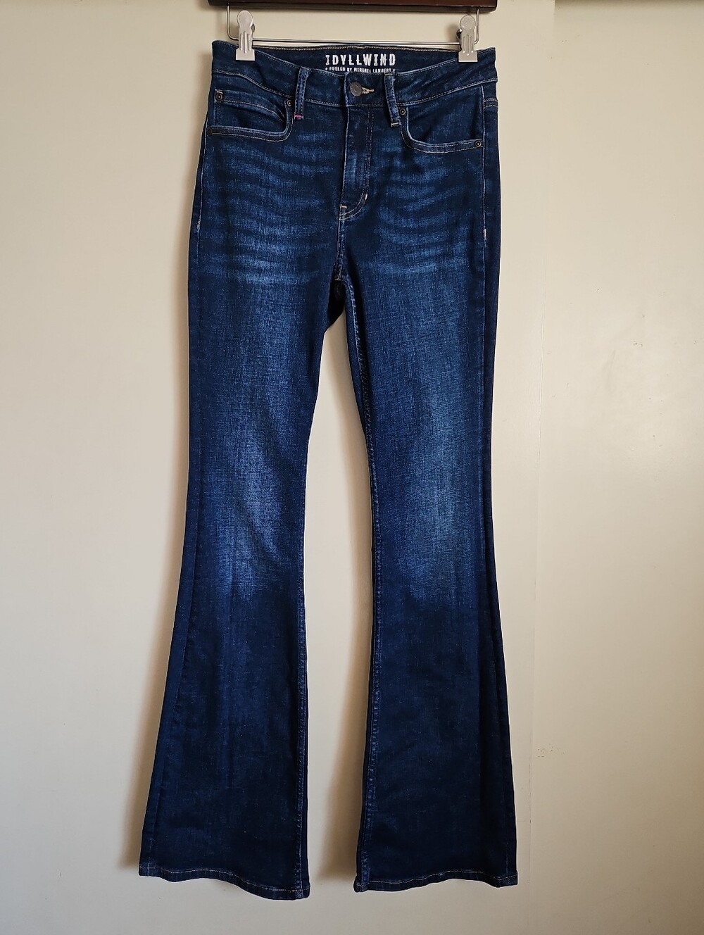 Idyllwind By Miranda Lambert Flare Jeans Dark Blue Wash Mid-Rise Size 4W-34 Long